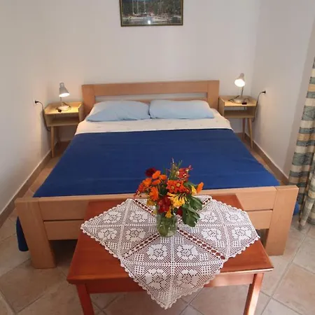 Anita Apartment